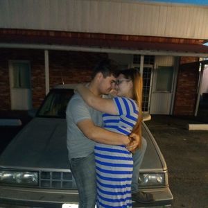 Meet your Posher, Levi